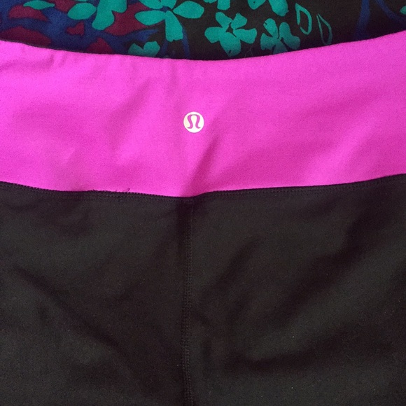Lulu lemon leggings!! - Picture 1 of 7